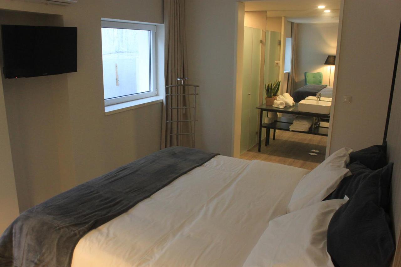 Novabila Guesthouse Vila Real Bagian luar foto