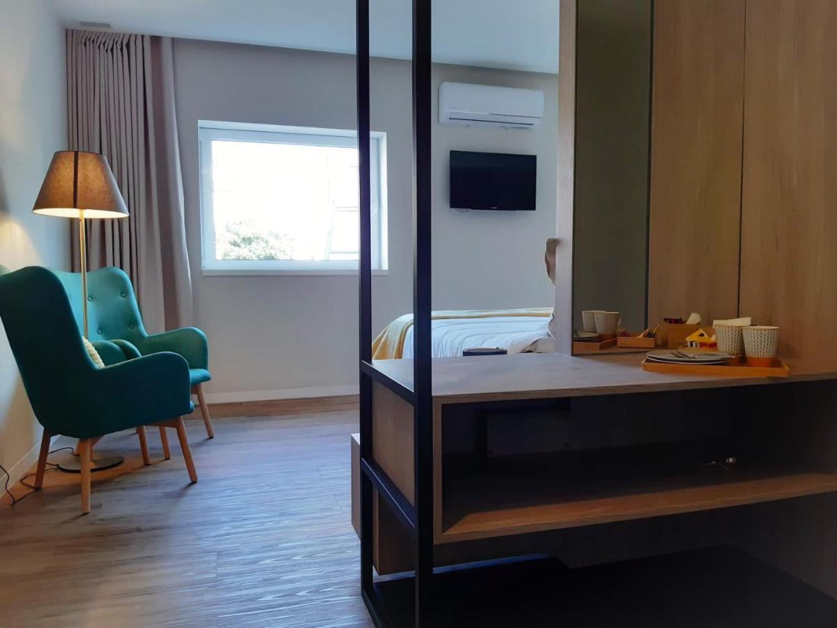 Novabila Guesthouse Vila Real Bagian luar foto